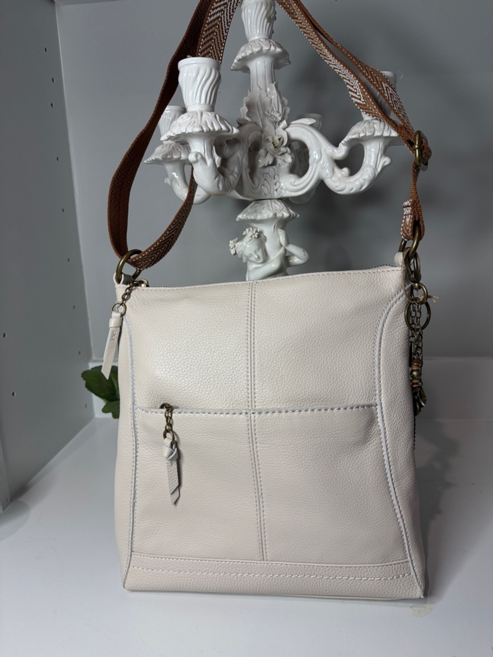 Classic Cream Leather Crossbody Bag with Brown Strap the sac New